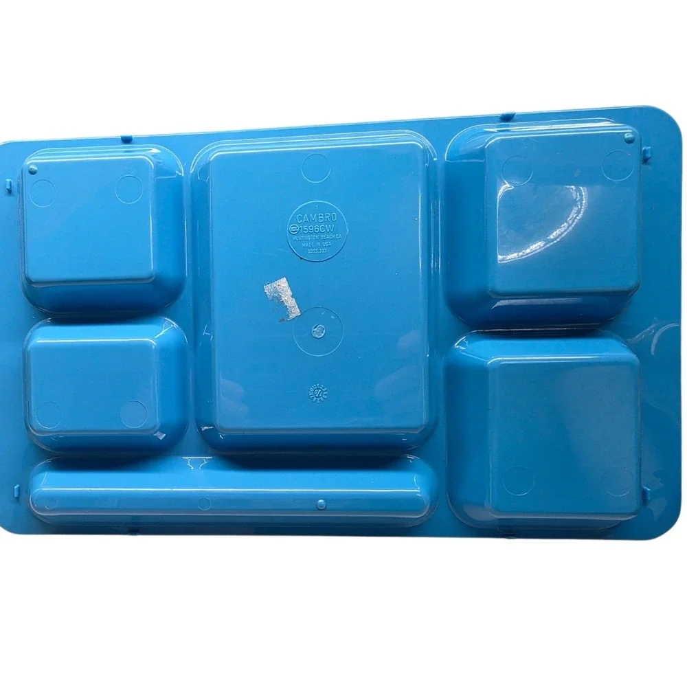 Lot of 10 Vintage Blue Cambro 1596CW 6-Compartment Cafeteria Lunch Trays